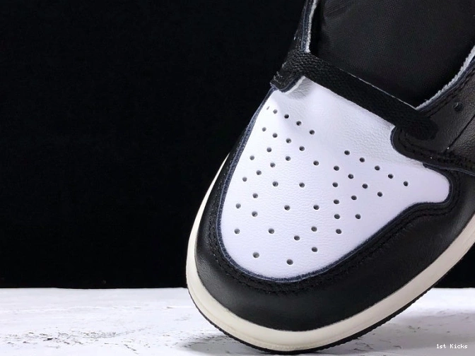 - OG Air 1 'Gym Retro 061 High 555088 Jordan Red' 0702